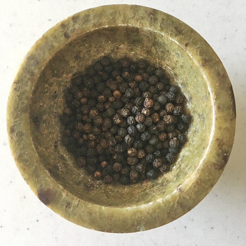 Reference photograph of Black Pepper; the owner’s packet identity and grade are not confirmed.